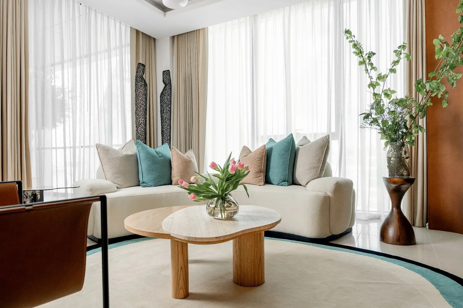 Manama Home, Bahrain Bay. Photography by Fadhi Muhammed, courtesy of Qreative Design.